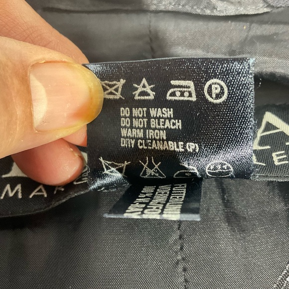 Escada Margaretha Ley 100% New Wool Dark Blue 7-Button Closure Cuffed Sleeve 36. - Picture 12 of 16